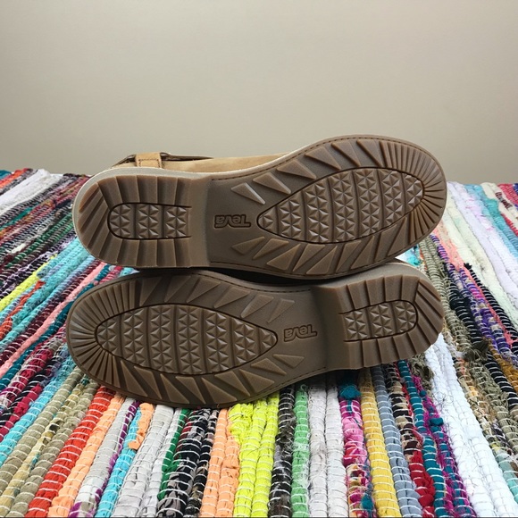 Teva De La Vina Chelsea Pecan Ankle Boot - Picture 6 of 8